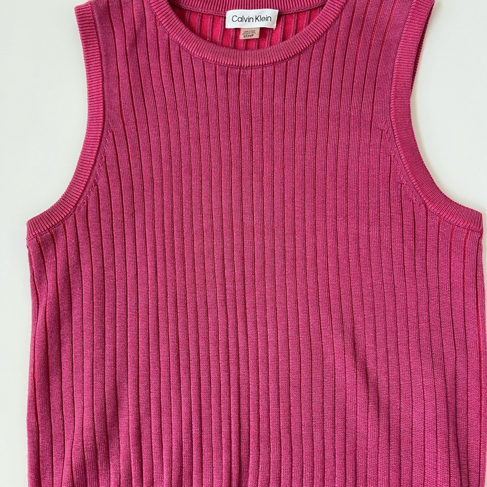 Calvin Klein Fuchsia Ribbed Sleeveless Top